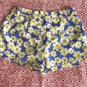 LA HEARTS Daisy Shorts